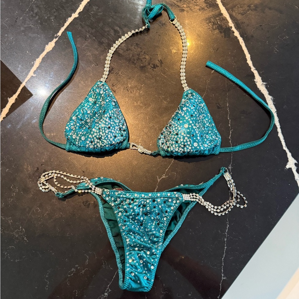 Saleya Crystal competition bikini Set